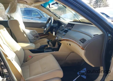 2010 Honda Accord 2.4 Ex z USA, uszkodzony, nr VIN 1HGCP2E77AA085037